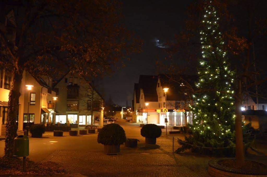 Hotel Zur Traube Moglingen Екстериор снимка